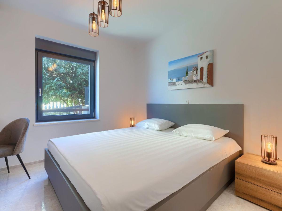Apartment Wing 77 By Interhome Pula Extérieur photo