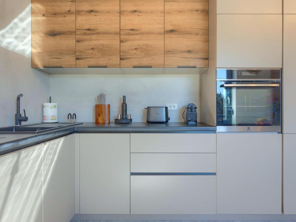 Apartment Wing 77 By Interhome Pula Extérieur photo